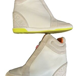 DKNY wedge sneaker high top women’s size 8 Preowned zipper pink yellow white sho